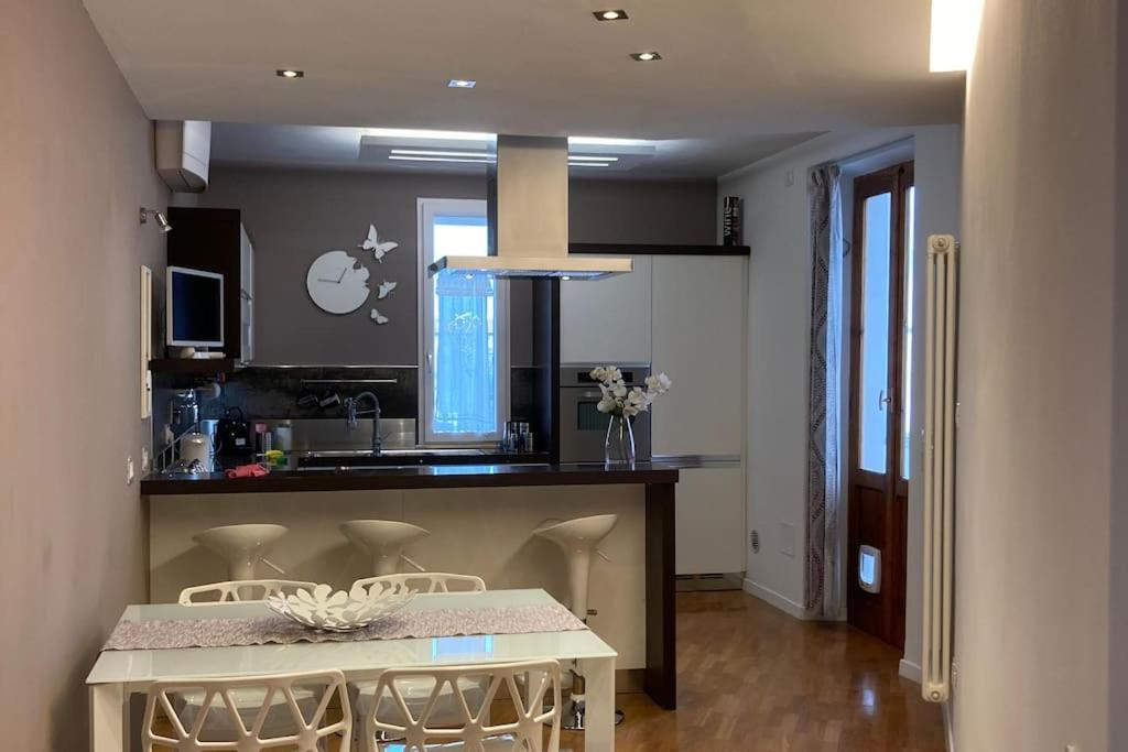Thesan Lodge, Chic & Modern Design Apartment Grosseto Luaran gambar